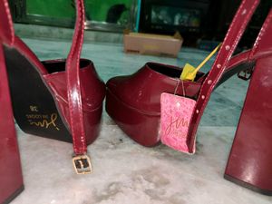 Fixed price ❗ jm look Chic Burgundy Platform Heel