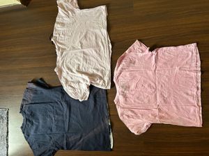 Bundle of 3 Graphic Tees size M-L
