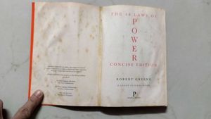 48 Laws of Power by Robert Greene