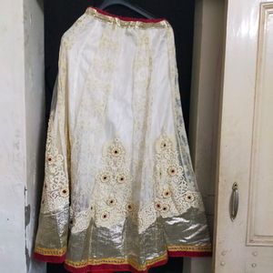 Elegant White &amp; Red Lehenga Choli Set
