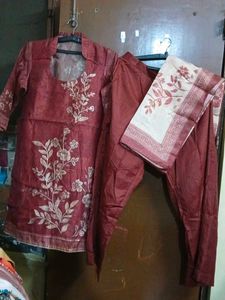 Maroon Kurta Set with Dupatta