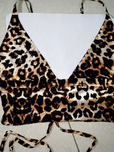 Leopard Print Tie-Up Crop Top no 125