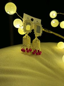 Jhumkis