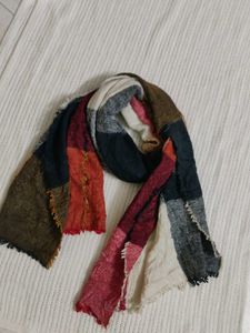 Stylish Plaid Scarf