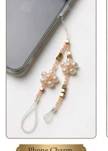 Set of 5 Pearl Flower Embellishments