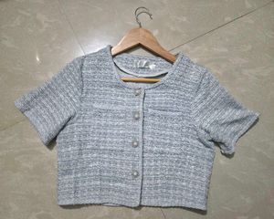 Chic Tweed Cropped blazer