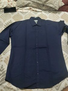 Aerocrombie and Fitch Blue Men's Shirt