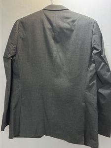 An awesome Arrow Men's Grey Blazer