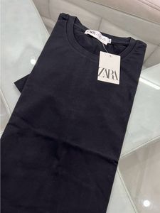 Zara Tshirt Plain Black M Size