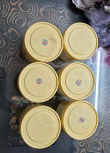 NEW -Set of 6 Airtight Kitchen Storage Containers