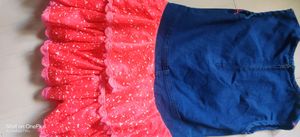frock dress for 3 to 4 years girl( purchase from pantaloons) Use only 4 Times