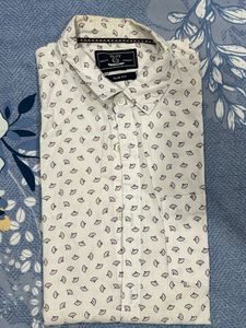 Men's White Printed Slim Fit Shirt
