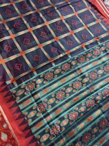 Banarasi Geometric Weaving Saree