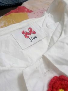 🎀beautiful a lion Korean style shirt 🎀