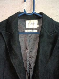 Chic Black Blazer Style Winter Shrug