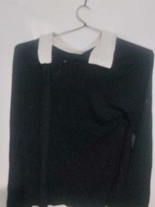 Chic Black Top with Peter Pan Collar
