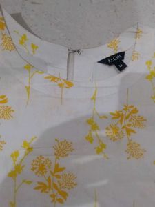 White Floral Bell Sleeve Top
