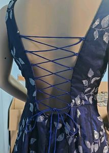 Elegant Navy Blue Leaf Print Gown
