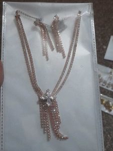 Assorted korean Jewellery Sets of 7
