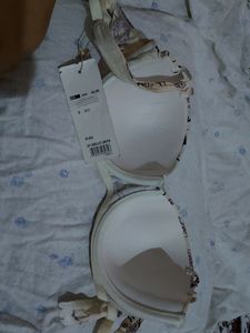 Beautiful Design New Bra With Tag