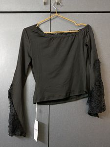 SAVANA Black Lace Trim One-Shoulder Top