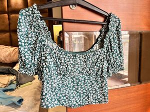Floral Puff Sleeve Top