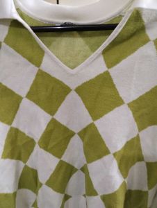 Checkerboard Collared V-Neck Sweater