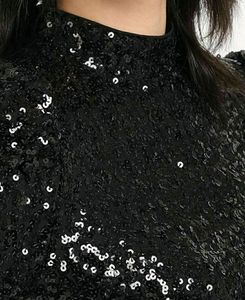 High Neck Embellished Bodycon Dress - Perfect For New Year Party 🎉🎉