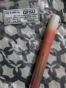 Huda Color Liquid Lipstick