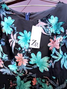 Floral Jumpsuit - Stylish &amp; Chic