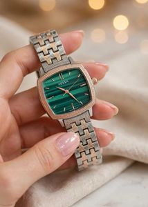 Elegant Fossil Watch - Two-Tone Design