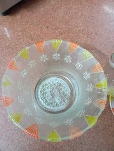 Glass Dessert small 5 &amp; 1 big Bowls