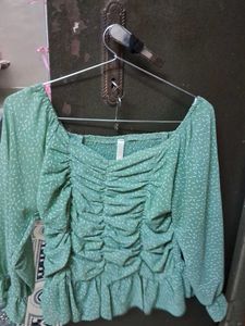 Chic Ruched Puff Sleeve Top