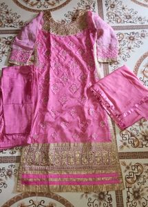 🌺Bright Pink Embroidered Suit Set with Inner 🌺