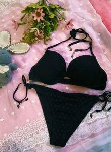 Black Textured Bikini set👍