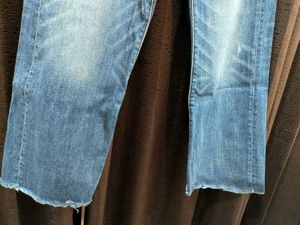 Distressed Wide Leg Jeans