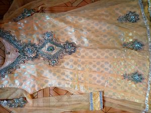 Gowns , For donetion