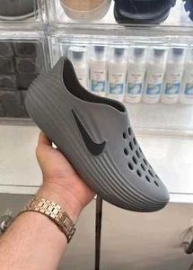 React x Rejuven 8 Grey Slide Fresh