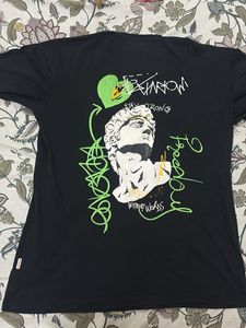 Stay Strong Graphic T-Shirt