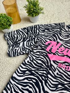 Zebra Print New York Graphic Tee