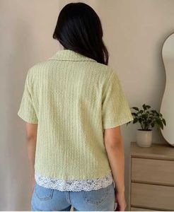 Cute Textured Cropped Top with Lace Trim