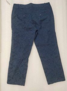 Imported Ann Taylor Capri Pant
