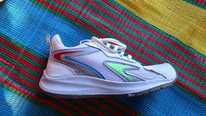 Running Shoes (AMEO)