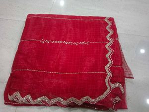Elegant rani Saree with Embellished Border