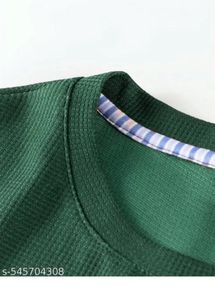 Stylish Green Textured T-Shirt