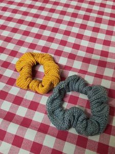 Lot of 12 Scrunchies