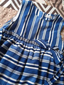 Chic Blue Striped Dress