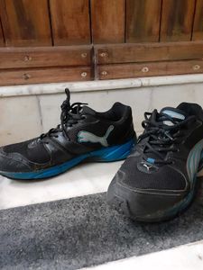 Puma Men's UK9 shoes