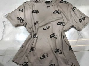 Good quality real Nike Tshirt.