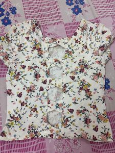 Floral Print Short Sleeve Top